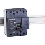 Schneider Electric Acti 9 NG125 - circuit breaker - NG125N - 3P - 80A - D curve - 18669
